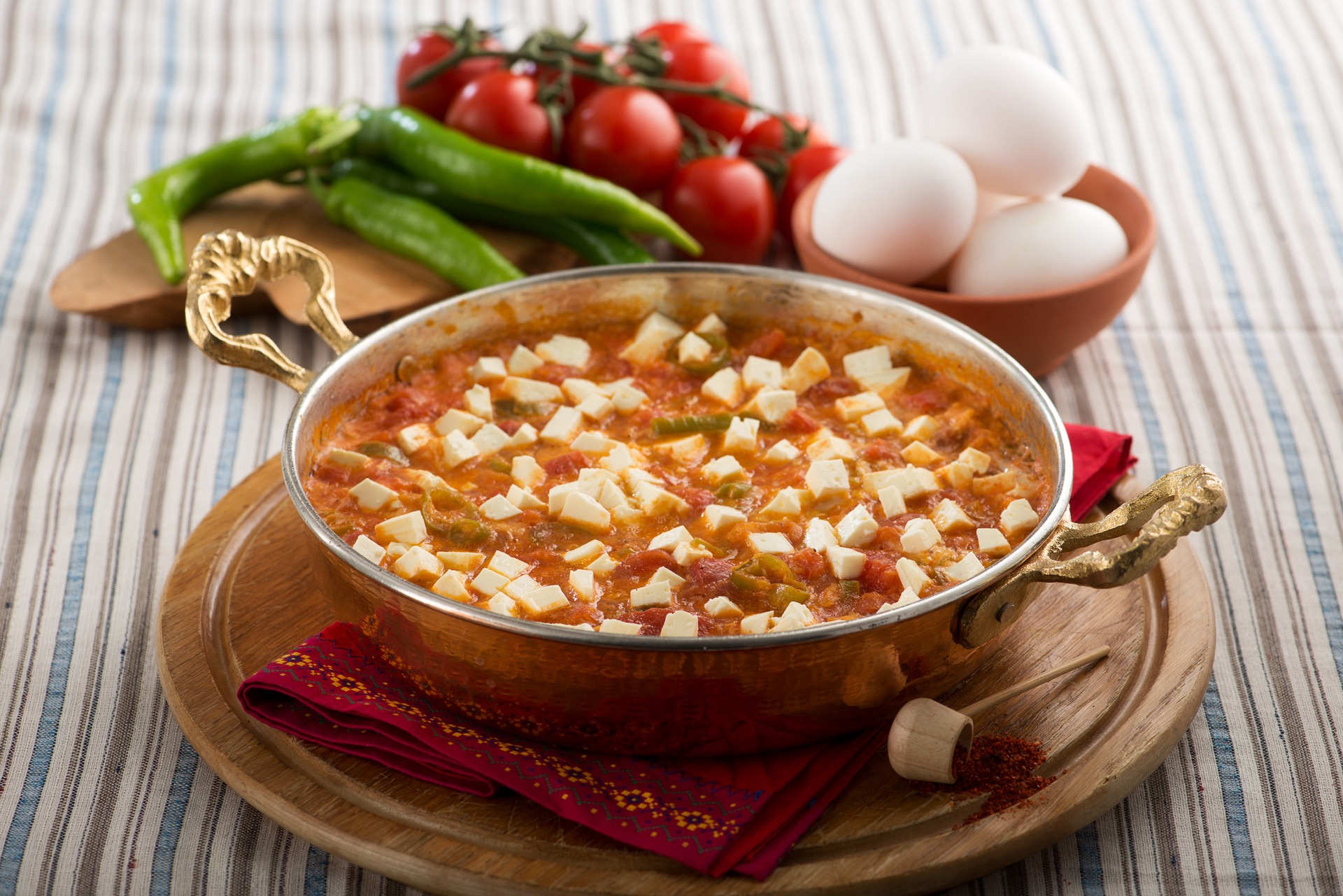 Beyaz Peynirli Menemen